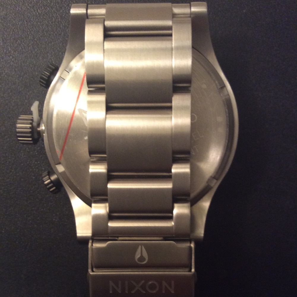 NIXON 51-30 Chronograph Gunmetal Dial - Picture 6 of 8